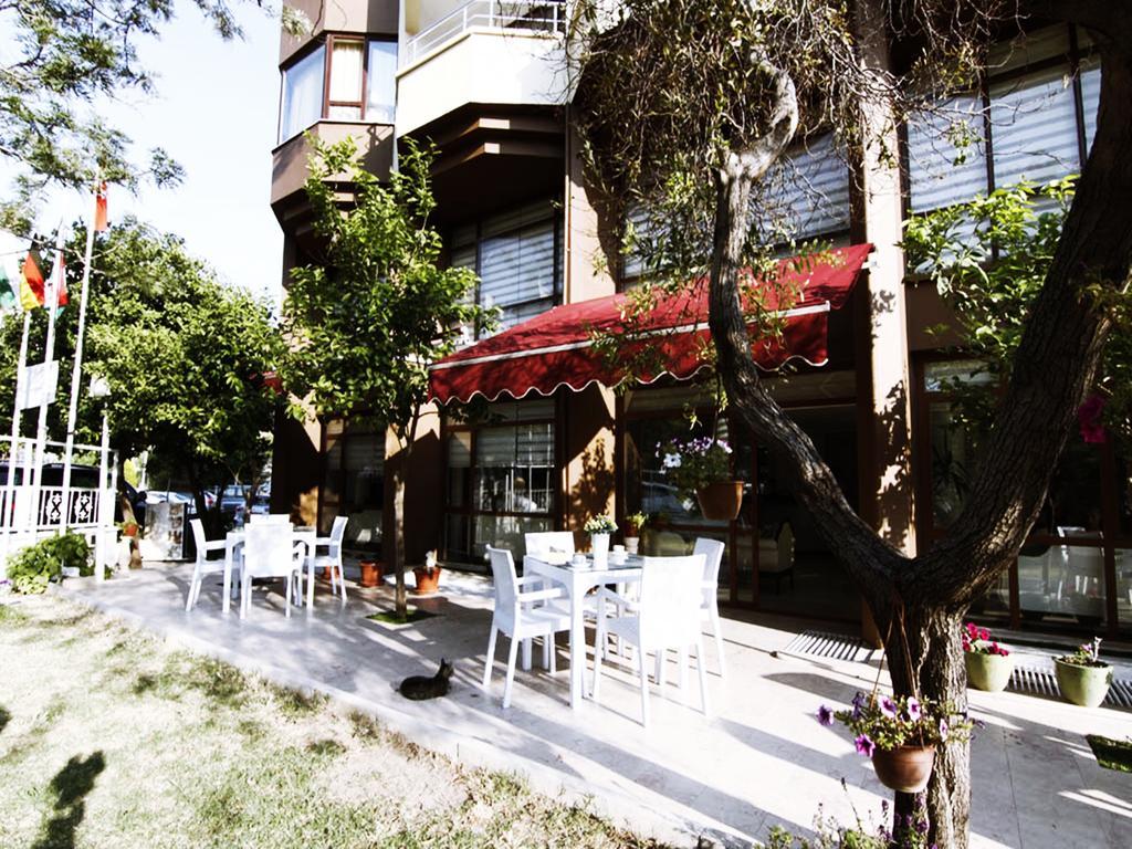 Grand Hotel Kurdoglu Kusadası Exterior foto