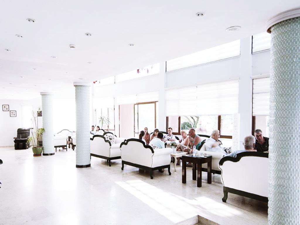Grand Hotel Kurdoglu Kusadası Exterior foto