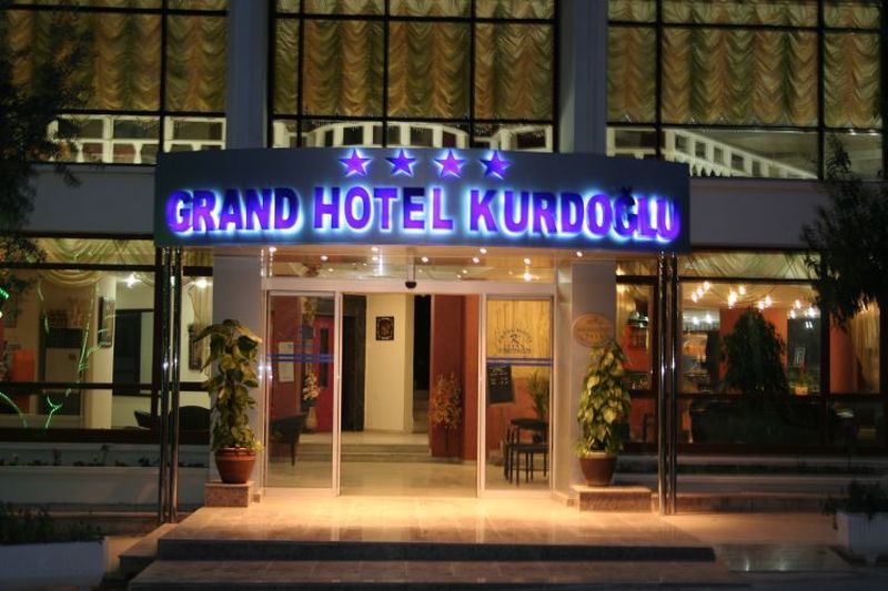 Grand Hotel Kurdoglu Kusadası Exterior foto